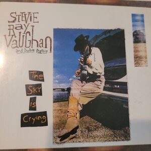 STEVE RAY VAUGHN( THE SKY IS CRYING)